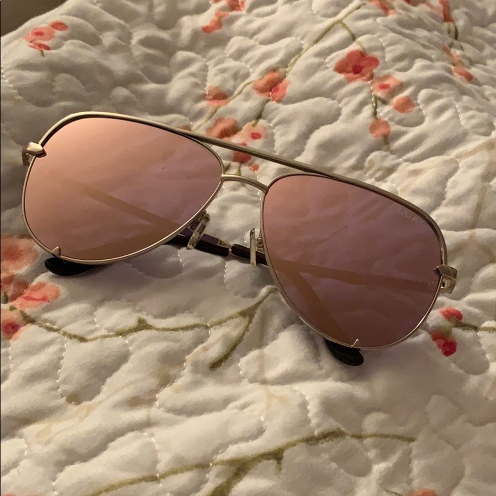 QUAY AUSTRALIA X DESI PERKINS HIGH KEY GOLD